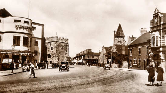 Swanswell gate and the Old Fire Station in Hales Street in 1937